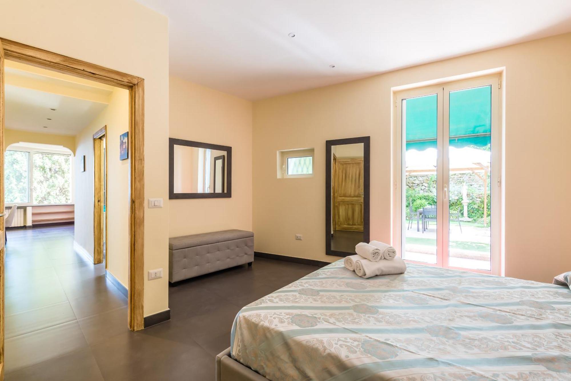 Villa Dolcevita With Parking By Napoliapartments Экстерьер фото
